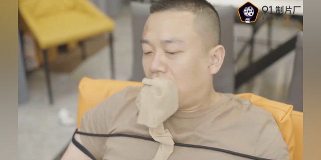 果冻传媒-母亲的新男友4：辣妈诱惑变装男，床头激情交缠，禁忌爱火燃烧